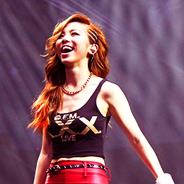 �V������ˇ�˽��o��˾